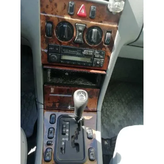 MERCEDES CLASE E (W210) BERLINA DIESEL '1998 220 DIESEL (210.004) AZUL AGUAMARINA