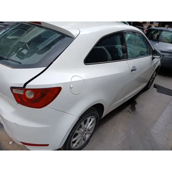 Seat IBIZA SC (6J1) 2013
