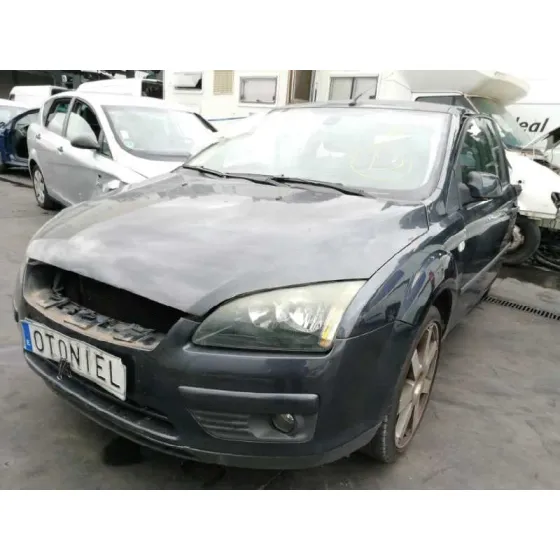 FORD FOCUS BERLINA (CAP) '2006 SPORT GRIS OSCURO