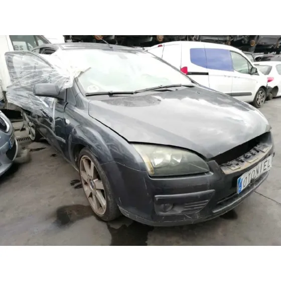 FORD FOCUS BERLINA (CAP) '2006 SPORT GRIS OSCURO