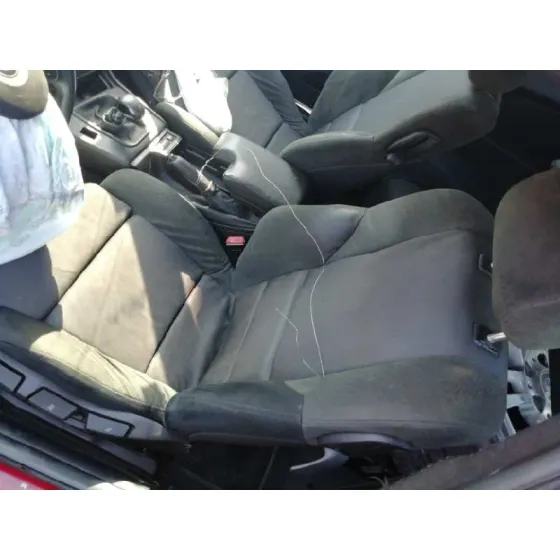 BMW SERIE 3 COMPACT (E46) '2004 320TD ROJO