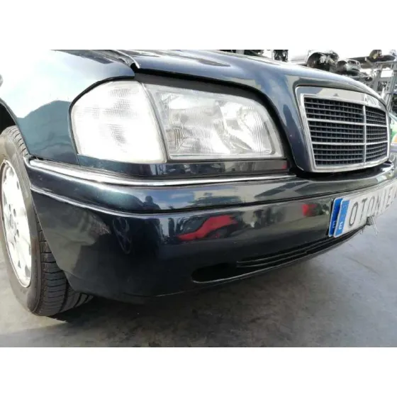 MERCEDES CLASE C (W202) BERLINA '1999 220 CDI (202.133) AZUL
