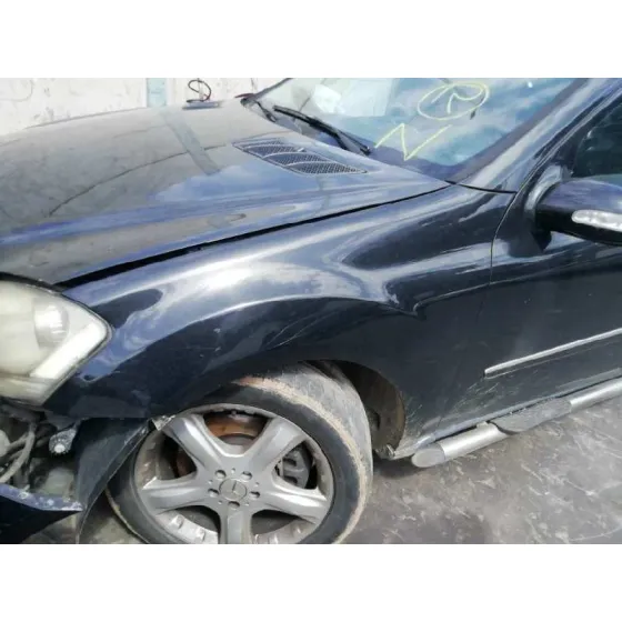 MERCEDES CLASE M (W164) '2007 420 / 450 CDI (164.128) NEGRO