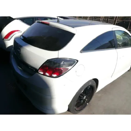 OPEL ASTRA GTC '2010 COSMO BLANCO