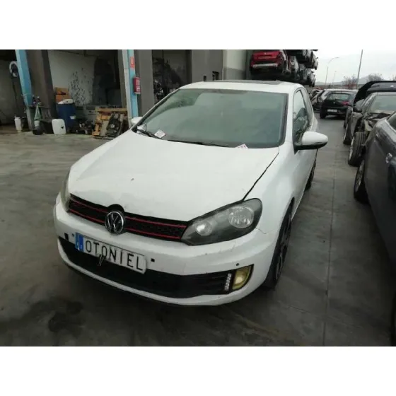 VOLKSWAGEN GOLF VI (5K1) '2011 1.6 TDI BLANCO