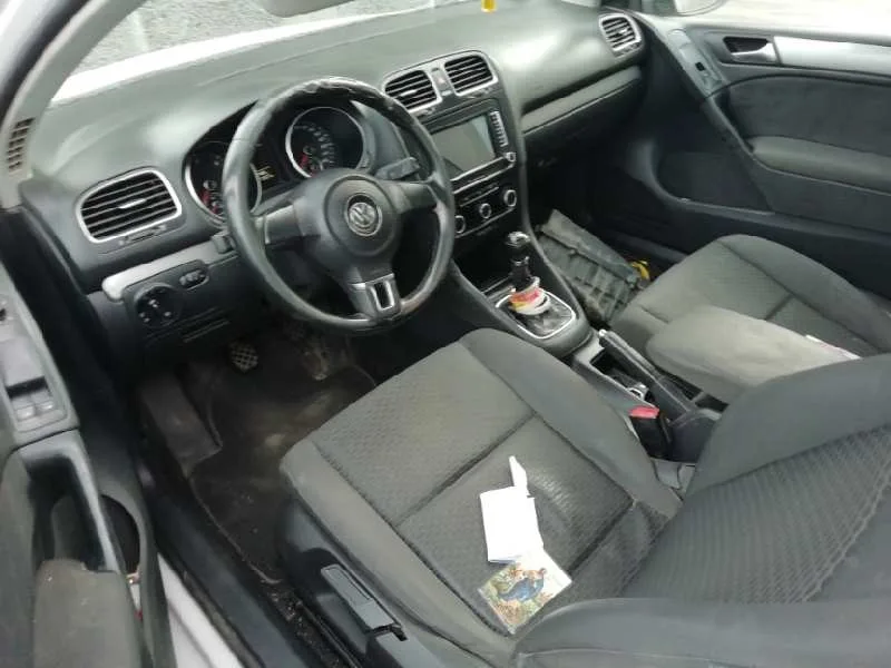 VOLKSWAGEN GOLF VI (5K1) '2011 1.6 TDI BLANCO