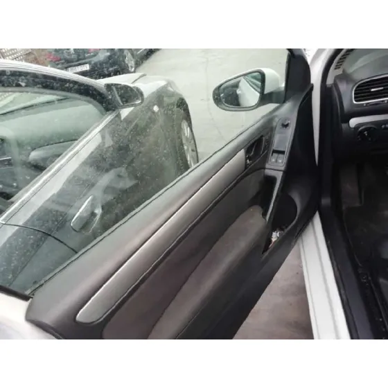 VOLKSWAGEN GOLF VI (5K1) '2011 1.6 TDI BLANCO