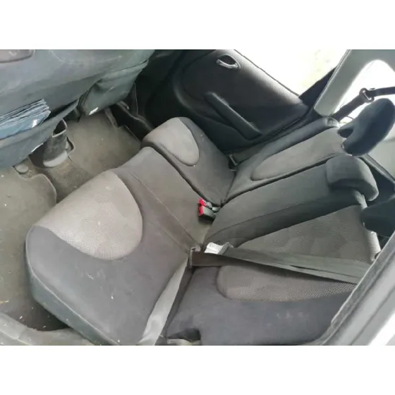 HONDA JAZZ (GD1/5) '2006 1.4 ES GRIS OSCURO