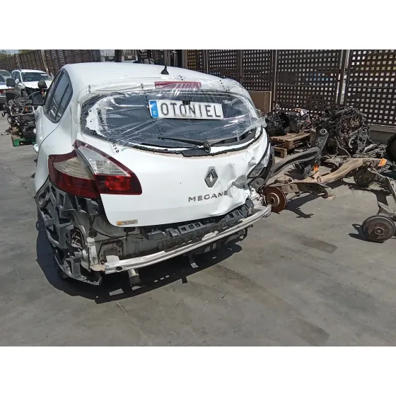 Renault MEGANE III HATCHBACK (BZ0/1_, B3_) 2009