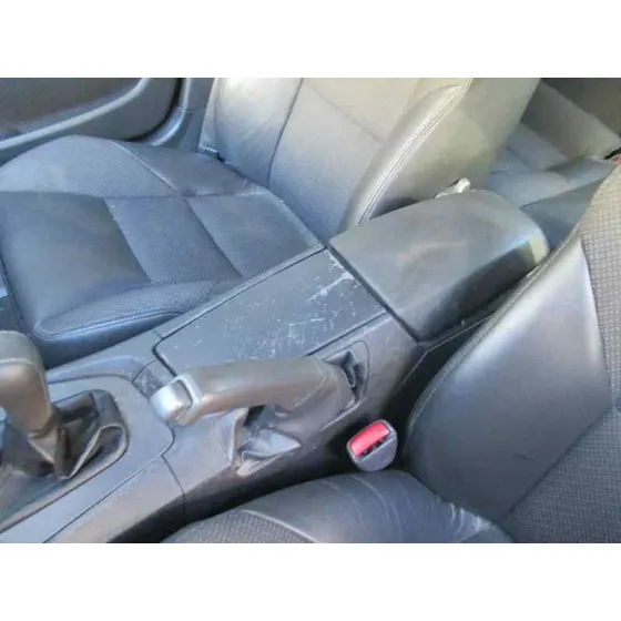 VOLVO S60 BERLINA '2001 D5 BLANCO