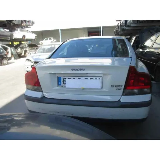 VOLVO S60 BERLINA '2001 D5 BLANCO