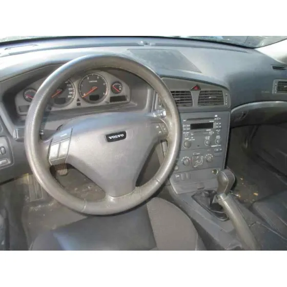 VOLVO S60 BERLINA '2001 D5 BLANCO