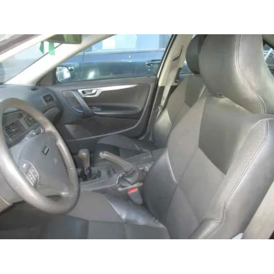 VOLVO S60 BERLINA '2001 D5 BLANCO
