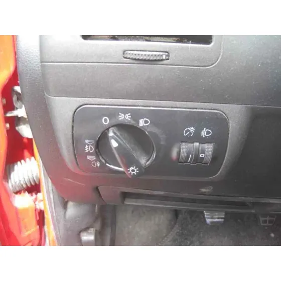 SEAT CORDOBA BERLINA (6K2) '1999 * ROJO