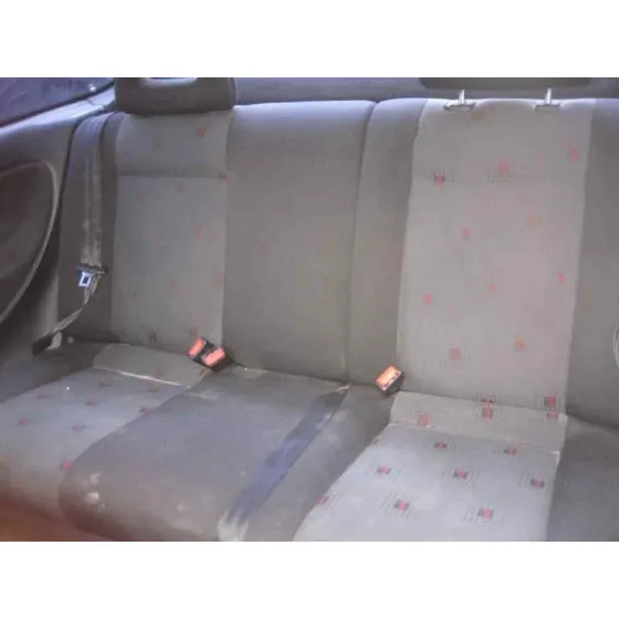 SEAT CORDOBA BERLINA (6K2) '1999 * ROJO
