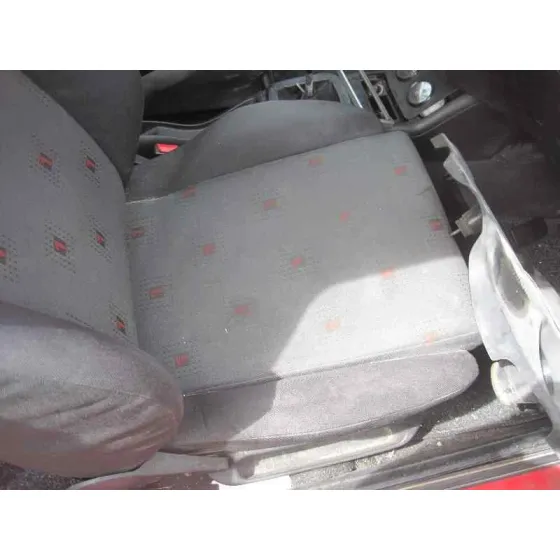SEAT CORDOBA BERLINA (6K2) '1999 * ROJO