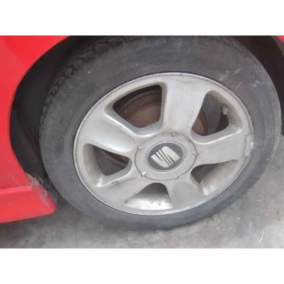SEAT CORDOBA BERLINA (6K2) '1999 * ROJO