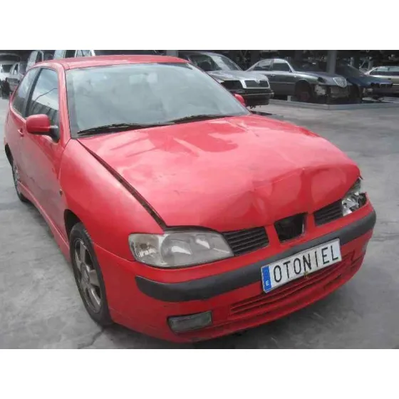 SEAT CORDOBA BERLINA (6K2) '1999 * ROJO