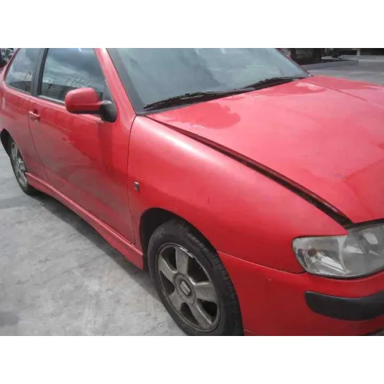 SEAT CORDOBA BERLINA (6K2) '1999 * ROJO