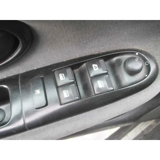 PEUGEOT 406 BERLINA (S1/S2) '2001 STDT BLANCO