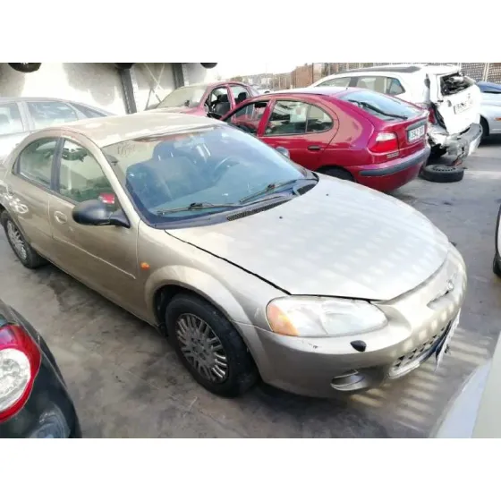 CHRYSLER SEBRING BERLINA (JR41) '2002 2.0 LE MARRON