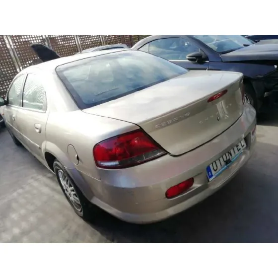 CHRYSLER SEBRING BERLINA (JR41) '2002 2.0 LE MARRON