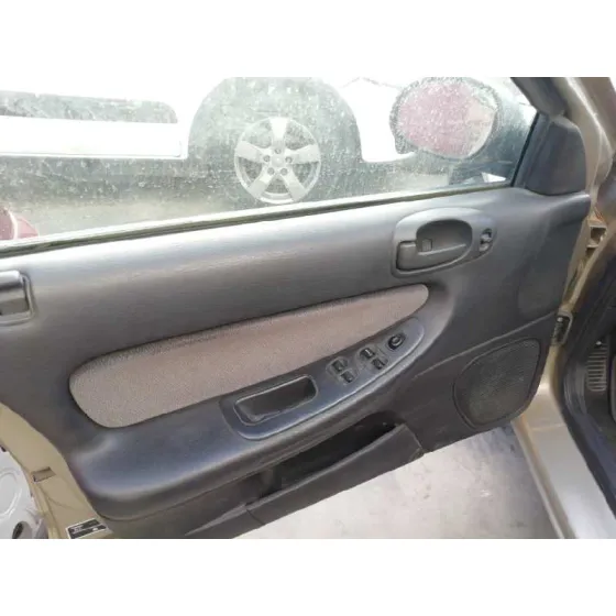 CHRYSLER SEBRING BERLINA (JR41) '2002 2.0 LE MARRON