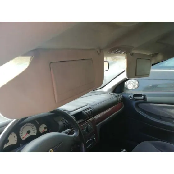 CHRYSLER SEBRING BERLINA (JR41) '2002 2.0 LE MARRON