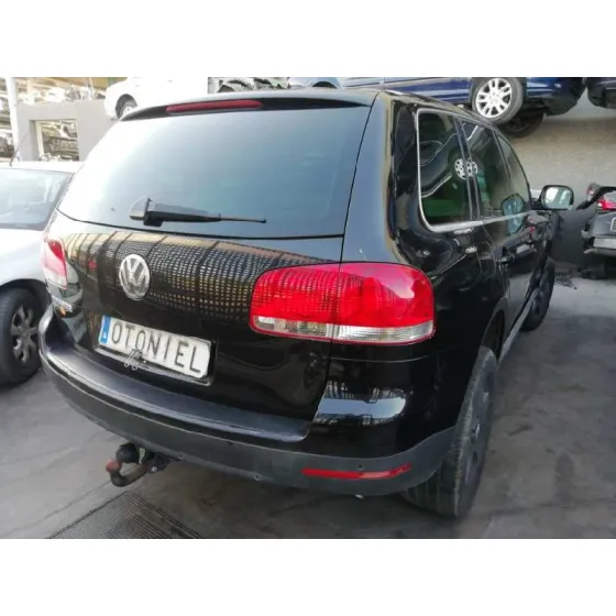VOLKSWAGEN TOUAREG (7LA) '2003 TDI R5 NEGRO