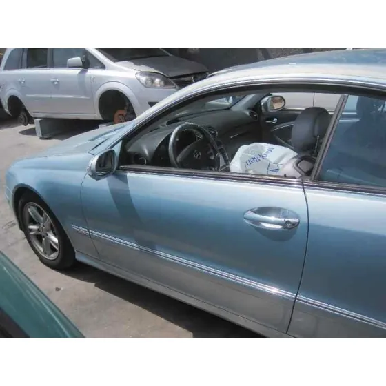 MERCEDES CLASE CLK (W209) COUPE '2003 270 CDI (209.316) AZUL