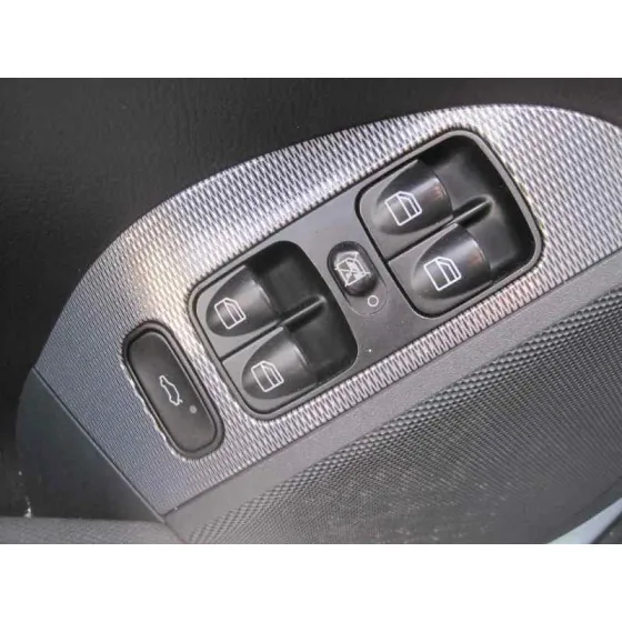 MERCEDES CLASE CLK (W209) COUPE '2003 270 CDI (209.316) AZUL
