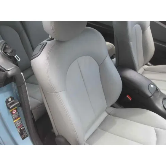 MERCEDES CLASE CLK (W209) COUPE '2003 270 CDI (209.316) AZUL