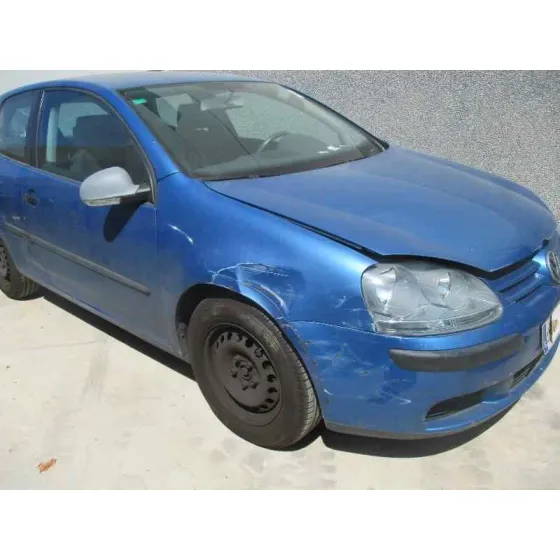 VOLKSWAGEN GOLF V BERLINA (1K1) '2004 1.9 TDI AZUL