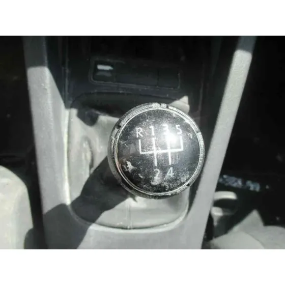 VOLKSWAGEN GOLF V BERLINA (1K1) '2004 1.9 TDI AZUL