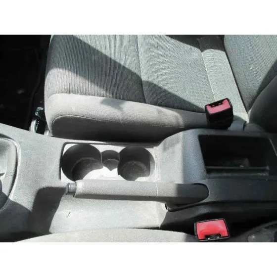 VOLKSWAGEN GOLF V BERLINA (1K1) '2004 1.9 TDI AZUL