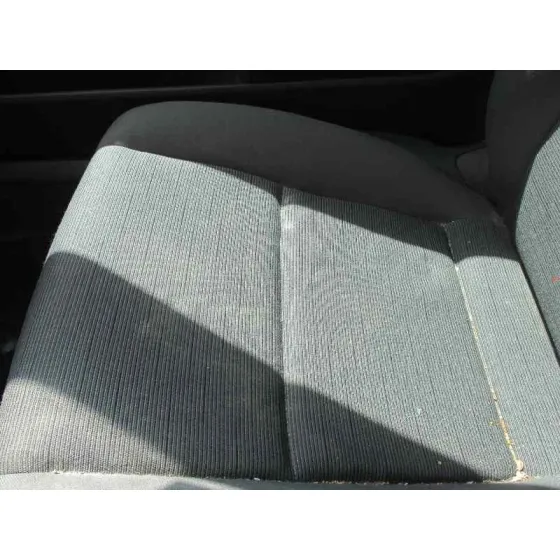 VOLKSWAGEN GOLF V BERLINA (1K1) '2004 1.9 TDI AZUL