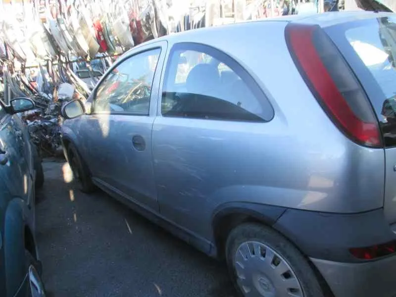 OPEL CORSA C OPEL CORSA C '2002 CLUB PLATA 2000