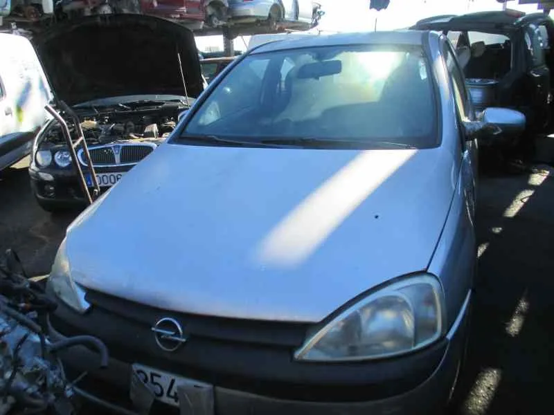 OPEL CORSA C '2002 CLUB PLATA