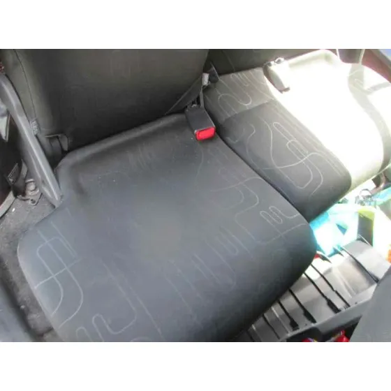 TOYOTA YARIS '2009 ACTIVE ROJO