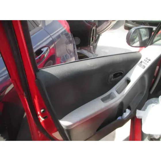 TOYOTA YARIS '2009 ACTIVE ROJO