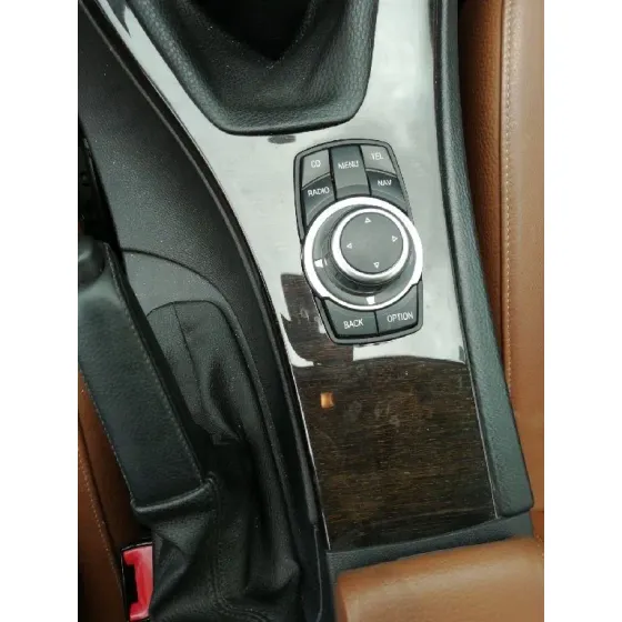 BMW SERIE 3 BERLINA (E90) '2011 318D BLANCO