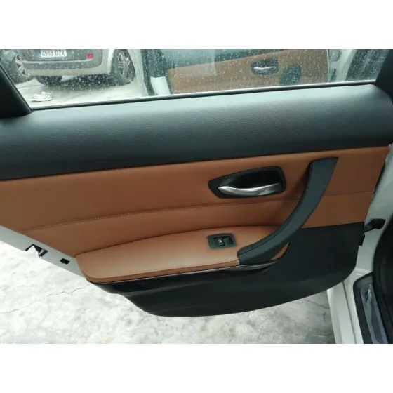 BMW SERIE 3 BERLINA (E90) '2011 318D BLANCO