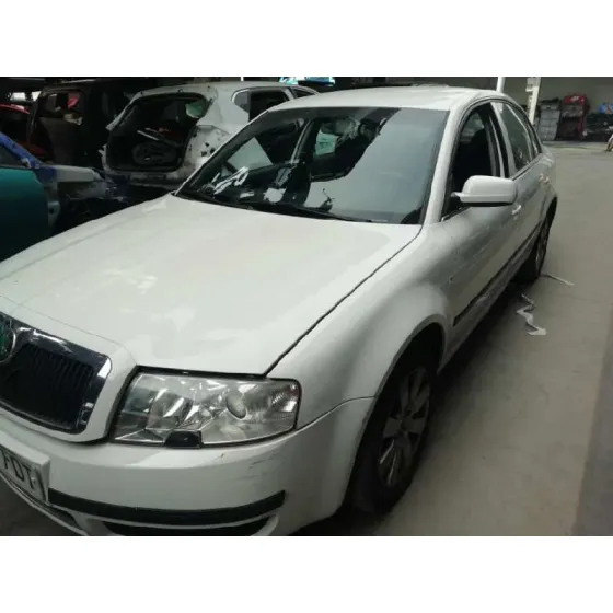 SKODA SUPERB (3U4) '2006 CLASSIC BLANCO