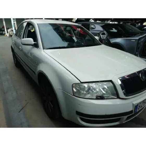 SKODA SUPERB (3U4) '2006 CLASSIC BLANCO