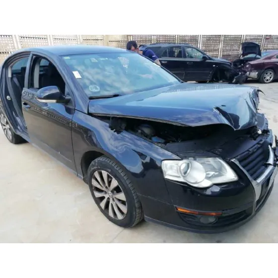 VOLKSWAGEN PASSAT BERLINA (3C2) '2010 ADVANCE PLUS NEGRO
