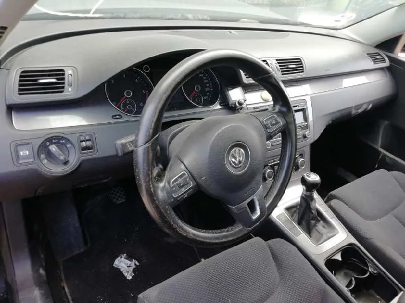 VOLKSWAGEN PASSAT BERLINA (3C2) '2010 ADVANCE PLUS NEGRO