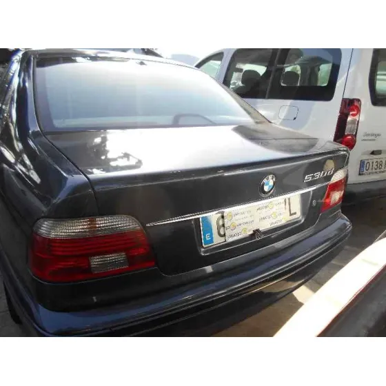 BMW SERIE 5 BERLINA (E39) '2002 530D EXCLUSIVE AZUL OSCURO
