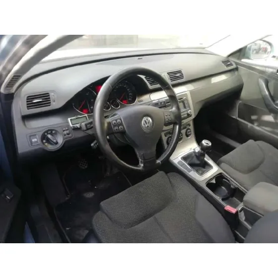 VOLKSWAGEN PASSAT BERLINA (3C2) '2005 ADVANCE GR