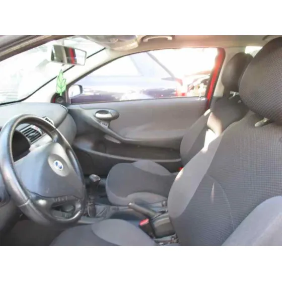 FIAT STILO (192) '2005 1.9 JTD / 1.9 JTD 115 ACTIVE ROJO