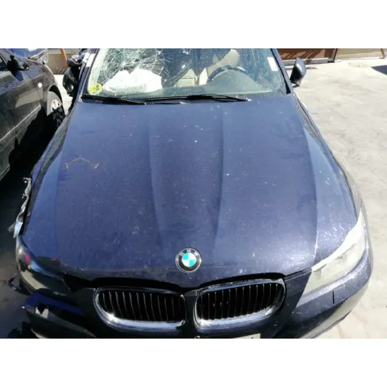 BMW SERIE 3 BERLINA (E90) '2010 320D AZUL